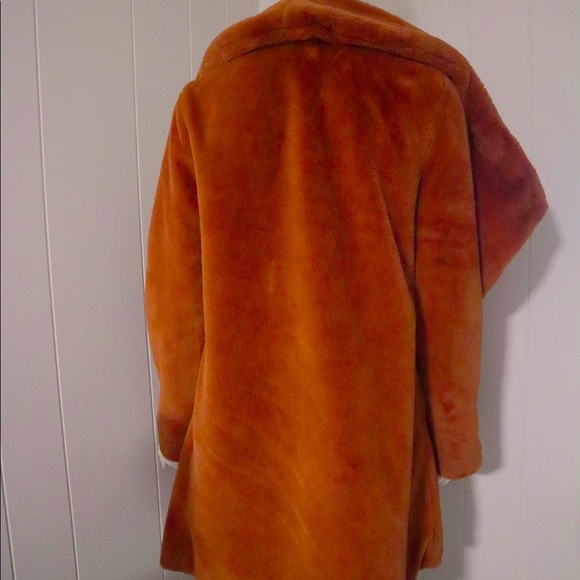 Beautiful jacket - Picture 2 of 3